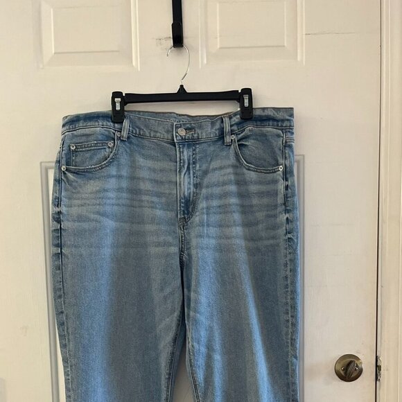 American Eagle Plus-Size Super High-Rise Stretch Straight Jeans Sz 18 - Picture 2 of 11